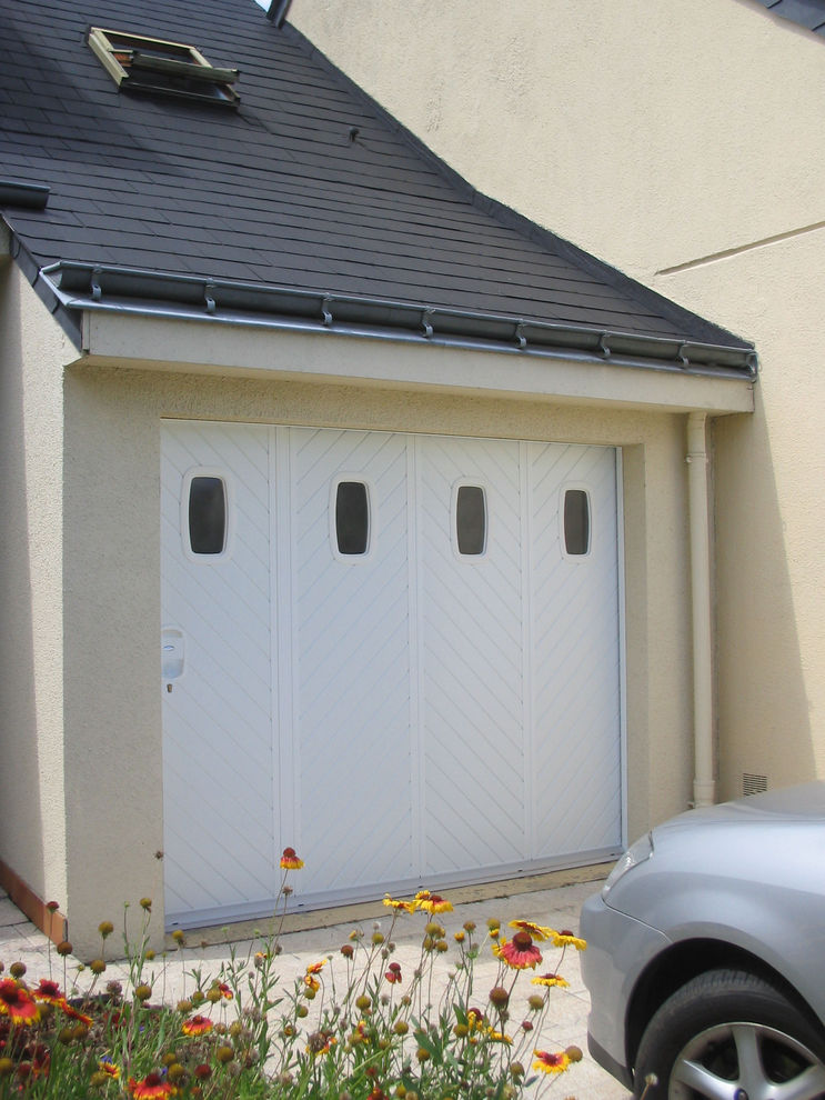 Porte de Garage sur mesure et personnalisable AE Véranda